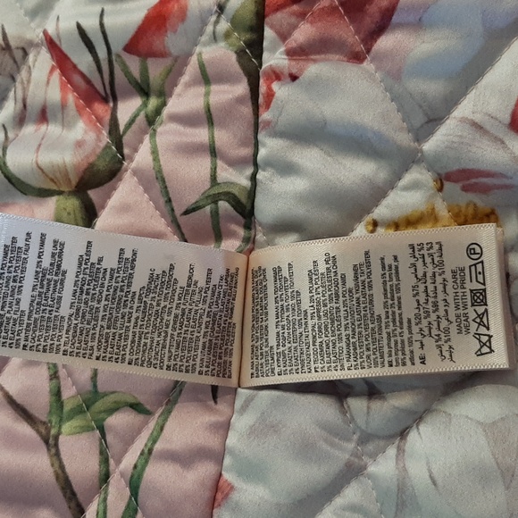 Limited edition ted baker coat last price 450$ - Picture 11 of 12